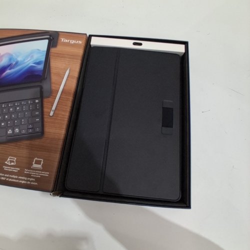 TARGUS PRO-TEK UNIVERSAL BLUETOOTH KEYBOARD CASE - 9.5-11.5" TABLETS - BLACK (MODEL: AKB861A) image 7