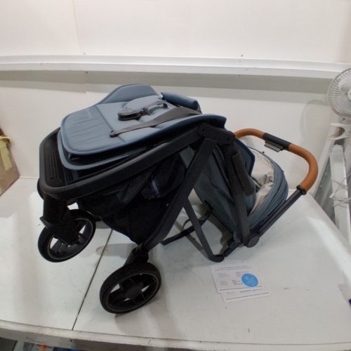 UPPABABY MINU V3 TRAVEL STROLLER LIGHTWEIGHT + COMPACT DESIGN - FOR ALL STAGES - STONE - (MODEL: 0803-MIN-NA-DIL) image 2