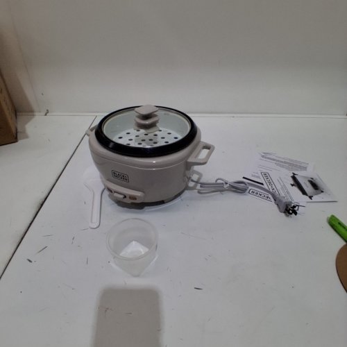 BLACK+DECKER RICE COOKER WITH STEAMING BASKET - 6 CUPS - BAKED STONE (MODEL: RC506Y) image 3