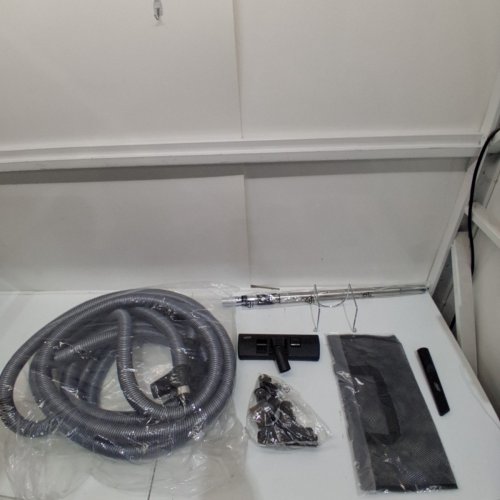 OVO CENTRAL VACUUM STANDARD KIT, WITH LOW-VOLTAGE HOSE, ON/OFF SWITCH CONTROL AT THE HANDLE, 12’’ COMBO BRUSH AND ACCESSORIES, FOR HARD SURFACES AND CARPETS, 30FT HOSE - BLACK (MODEL: KIT-LV30.S) image 2