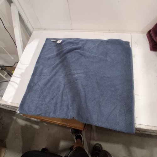 THRESHOLD LUXE TEXTURED DOT BATH TOWEL- 30" X 54"-GRAPHITE BLUE image 3