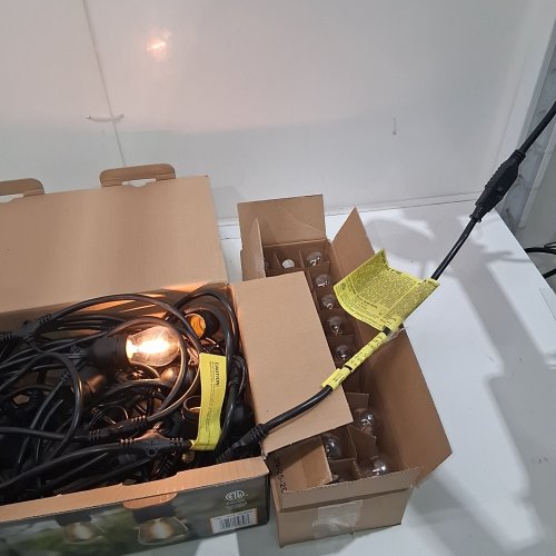 FEIT ELECTRIC WEATHERPROOF LED 24-LIGHT STRING LIGHTS WITH 2 SPARE LIGHTBULBS - 48FT - BLACK (MODEL: 1603293) image 2