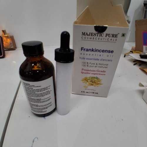 MAJESTIC PURE COSMECEUTICALS 100% PURE AND NATURAL FRANKINCENSE ESSENTIAL OIL - 118ML image 2