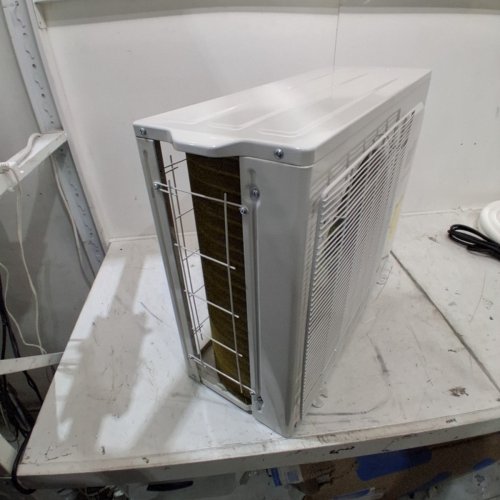 UPSTREAM SPLIT ROOM AIR CONDITIONER WITH HEAT PUMP - 28.7" X 9.8" X 20.8" - 12000 BTU - 208/230V - WHITE (MODEL: 112-230W) image 6