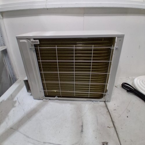UPSTREAM SPLIT ROOM AIR CONDITIONER WITH HEAT PUMP - 28.7" X 9.8" X 20.8" - 12000 BTU - 208/230V - WHITE (MODEL: 112-230W) image 7