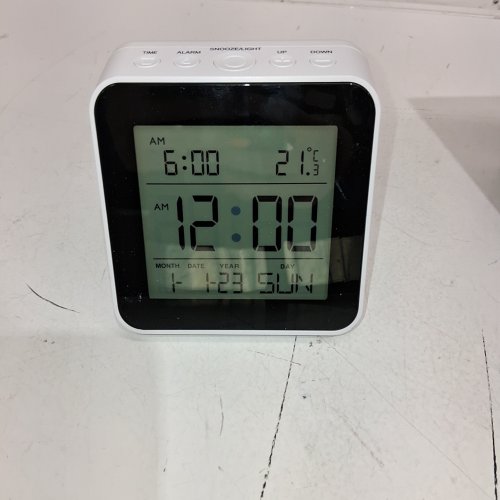 HOMETRENDS LCD ALARM CLOCK - 4.3" image 2