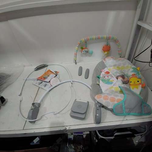 BRIGHT STARTS WHIMSICAL WILD CRADLING BOUNCER SEAT image 3