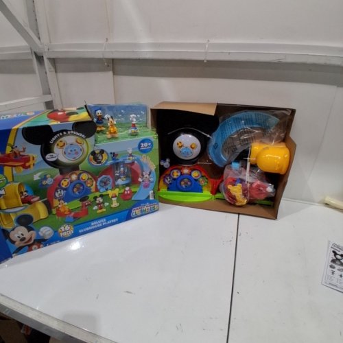 16PC DISNEY MICKEY MOUSE DELUXE CLUBHOUSE PLAY SET - MULTICOLOR image 2