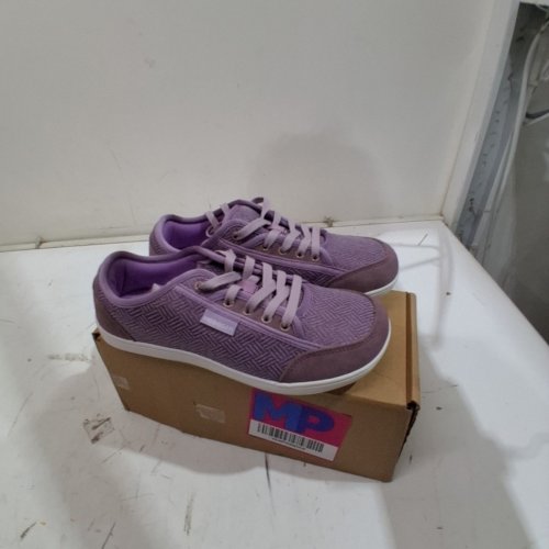 WOMEN'S HOBIBEAR HYACINTH BAREFOOT SHOES - SIZE 9 - 9.5 - PURPLE image 2