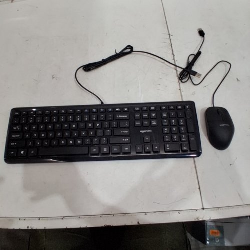 AMAZON BASICS USB WIRED KEYBOARD AND MOUSE BUNDLE - BLACK image 2