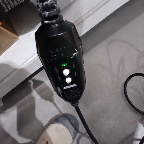 GREENWORKS PRO 2300 PSI 2.3 GPM 13 AMP ELECTRIC PRESSURE WASHER KIT - GREEN (MODEL: GPW2300) image 2
