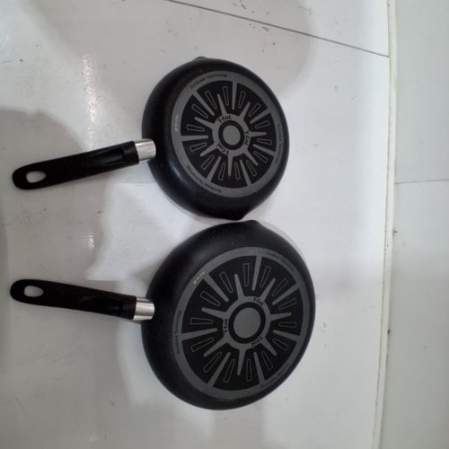 2PC T-FAL NON STICK FRYING PAN SET -9.4"/11.8"- BLACK image 3