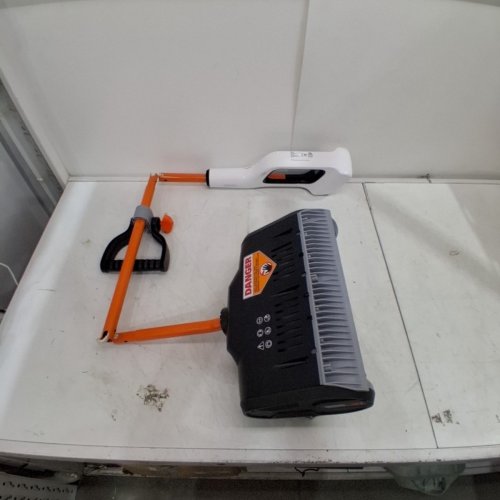 LITHELI U20 LIGHTWEIGHT CORDLESS BATTER OPERATED SNOW THROWER *TOOL ONLY* - 12" - 20V - ORANGE/BLACK/GREY (MODEL: U20SS01-0A110 / EGT090040) image 2