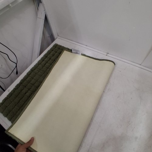 MINERAL SPRING PLUSH GRID BATH MAT - 2FT X 3FT - GREEN (MODEL: 1796299) image 3