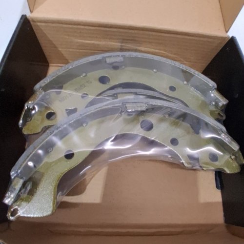 CMX REAR BRAKE SHOES / TOP QUALITY REAR BRAKE DRUMS - FOR 2006-2015 HONDA CIVIC (MODEL: 8-9775 / NB-913B) image 4