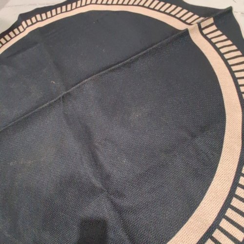 LIGHT WEIGHT NON SLIP ROUND AREA RUG - 76" DIAMETER - BLACK / BEIGE image 4