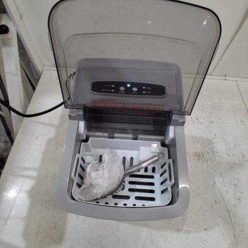 FRIGIDAIRE ICE MAKER - 26 LBS, 115 V - STAINLESS STEEL (MODEL: EFIC131-SS-SC-EP) image 3