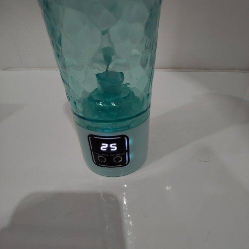 PORTABLE ELECTRIC MIXING CUP - 700 ML - TURQUOISE (MODEL: HY-666) image 2