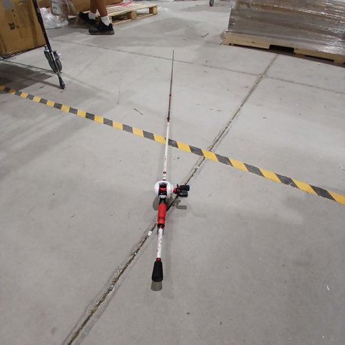 BPS BAITCASTING FISHING ROD WITH REEL - RIGHT HAND - 7FT0", 1/4-5/8 OZ LURE, 8-15 LBS LINE - RED/WHITE (MODEL: MLFC701M) image 3