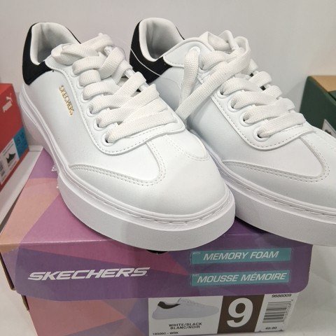 WOMEN'S SKECHERS CORDOVA MEMORY FOAM COMFORT SHOES - SIZE 9 - WHITE/BLACK - (STYLE: 9886009) image 2