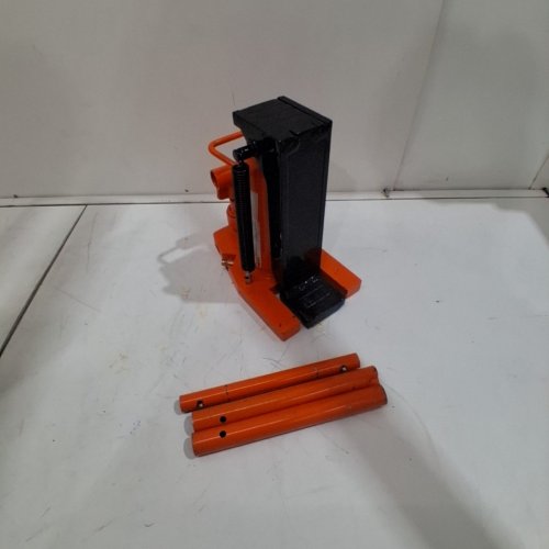 HYDRAULIC TOE MACHINE JACK - 5 TON LIFT CAPACITY - ORANGE (MODEL: 107A-0025-00-00) image 4
