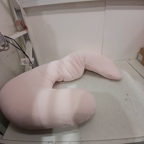 MELLOW SOFT BODY ALIGN COOLING PILLOW - 44" X 14" - PINK image 2