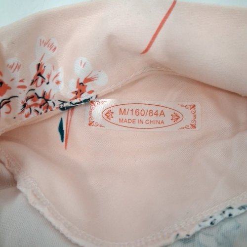 2PC FLORAL PAJAMA SET WITH LONG SLEEVE BUTTON UP TOP AND LONG PANTS - MEDIUM- PINK/GREEN FLORAL image 4