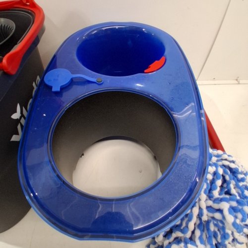 VILEDA EASYWRING RINSE CLEAN 2 TANK SPIN BUCKET SYSTEM - BLUE/RED/GREY image 3