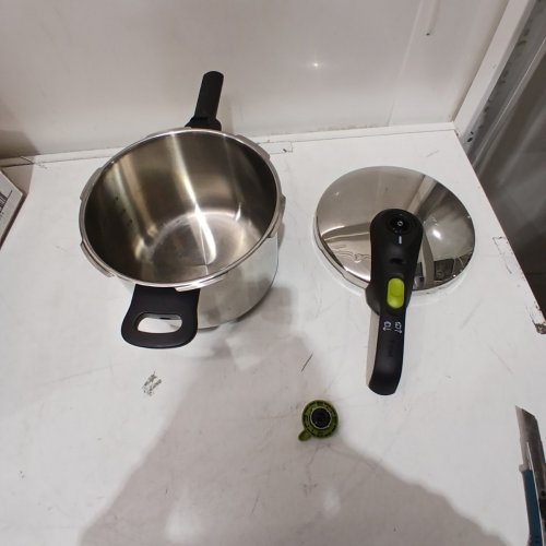 T-FAL PRESSURE COOKER - 6.3 QT - SILVER (MODEL: P2560734) image 3