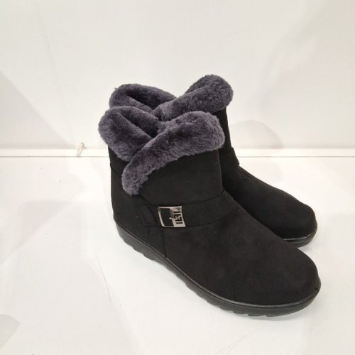 WOMEN'S FUR-LINED SLIP ON ANKLE BOOTS - 10.5" - BLACK image 2