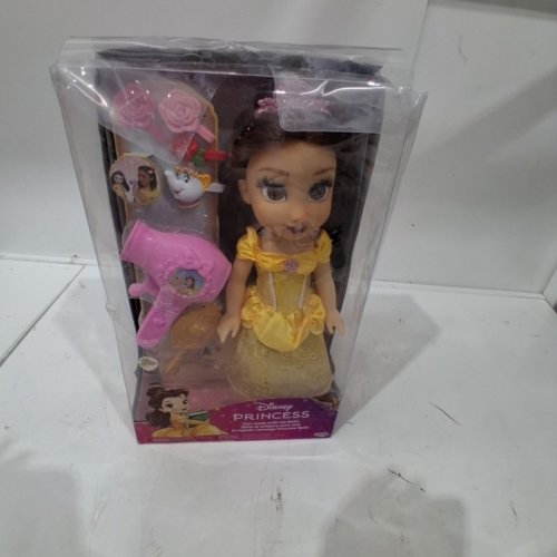 JAKKS DISNEY PRINCESS GET READY WITH ME BELLE DOLL WITH ACCESSORIES - YELLOW (MODEL: 1784991) image 3
