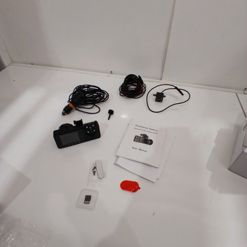 3 CHANNEL DASH CAM WITH 170°WIDE ANGLE - 4K+1080P image 3