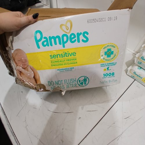 672PK PAMPERS SENSITIVE FRAGRANCE-FREE BABY WIPES image 2