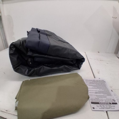 INTEX DURA-BEAM PLUS DELUXE PILLOW REST RAISED AIR MATTRESS WITH BUILT-IN ELECTRIC PUMP - QUEEN 60" X 16.5" X 80" (MODEL: ‎AP619D/64135ED) image 4