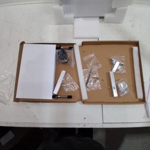 DOG DOOR FOR SLIDING GLASS DOOR - 8 1/4'' X 12 1/4'' - WHITE (MODEL: CWM03-M) image 2