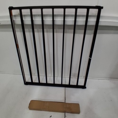 SAFETY FIRST TOP OF THE STAIRS EXPANDABLE METAL BABY GATE - 27" - 42" X 28" - BLACK (MODEL: GA090CBLKF2) image 2