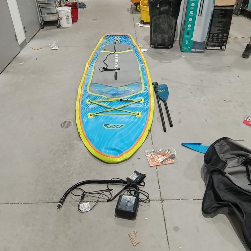 AQUA MARINA REVOLUTION STAND UP INFLATABLE PADDLEBOARD WITH CARRY BAG AND ACCESSORIES - 11FT X 34" X 6" - BLUE (MODEL: BT-26SBT/1989193) image 3
