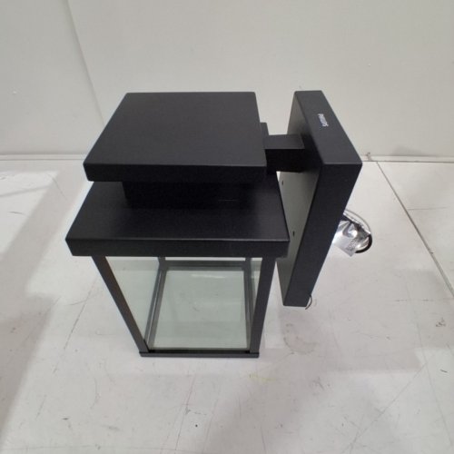 PHILIPS LED OUTDOOR WALL LIGHT - 11W - 600LM - 6.9" X 11" X 7.8" - BLACK (MODEL: 9290032982 / 582908) image 4