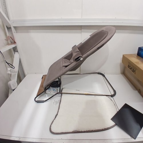 UPPABABY MIRA 2-IN-1 PORTABLE BOUNCER SEAT WITH GREENGUARD CERTIFIED & STORAGE BAG - WELLS/ DARK TAUPE (MODEL: 1801-MIR-NA-WEL) image 2