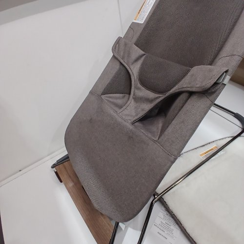 UPPABABY MIRA 2-IN-1 PORTABLE BOUNCER SEAT WITH GREENGUARD CERTIFIED & STORAGE BAG - WELLS/ DARK TAUPE (MODEL: 1801-MIR-NA-WEL) image 3