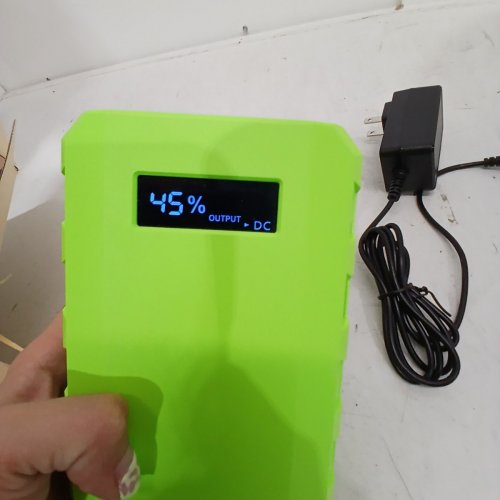 PORTABLE LAPTOP PHONE CHARGER POWER BANK - 88.8WH, 65W, 24000 MAH, AC, DC, USB OUTLETS - GREEN & WHITE (MODEL: HP500S) image 4