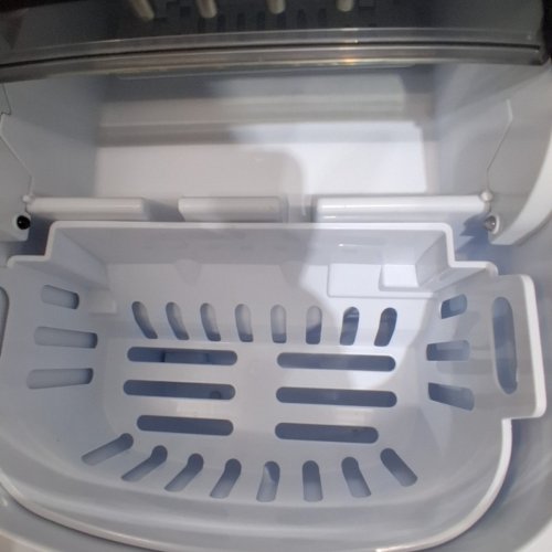 EUHOMY COUNTERTOP ICE MAKER - MAKES 26LBS/DAY - BLACK (MODEL: IM-06D) image 4