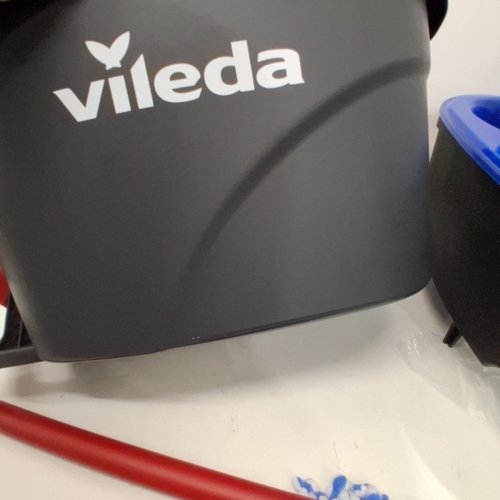 VILEDA EASYWRING RINSE CLEAN 2 TANK SPIN BUCKET SYSTEM - BLUE/RED/GREY image 3