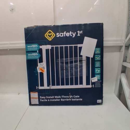 SAFETY 1ST EASY INSTALL WALK THROUGH BABY GATE - 29" - 38" X 28" - WHITE (MODEL: GA105CWHOF2) image 4