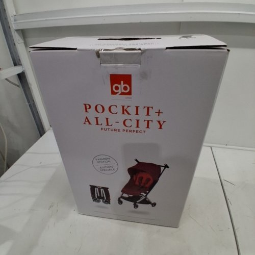 GB POCKIT+ ALL-CITY AIRPLANE CARRY-ON COMPLIANT STROLLER - 2-IN-1 - VELVET BLACK (MODEL: 619000533) image 4