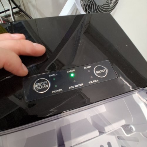 SWEETCRISPY COUNTERTOP ICE MAKER - 26LB - BLACK - (MODEL: ZBJ-PP10A-BK) image 2