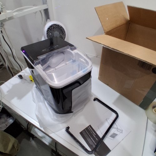 SWEETCRISPY COUNTERTOP ICE MAKER - 26LB - BLACK - (MODEL: ZBJ-PP10A-BK) image 3