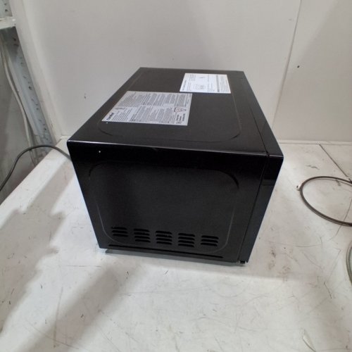 COMFEE COUNTERTOP MICROWAVE OVEN - 0.7 CU.FT/700W - BLACK (MODEL: CM-M201K-BK) image 7