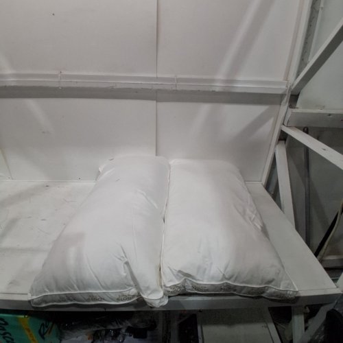 ROOTS HOME PREMIUM LUXURY PILLOW - 300 THREAD COUNT - KING - WHITE (MODEL: 8007504) image 2