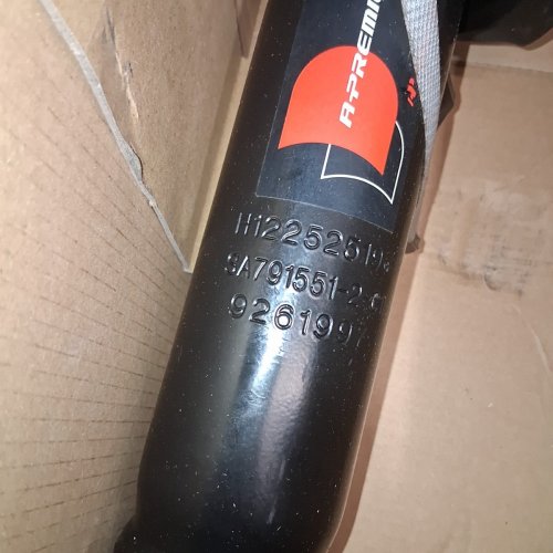 A PREMIUM FRONT SHOCK ABSORBER - BMW 3I 2012-18 - SILVER/BLACK (MODEL: SA791551-C1) image 4